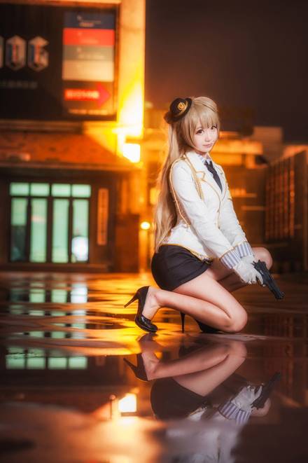 Cosplay福利/《Love Live!》南小鸟警察制服Cos