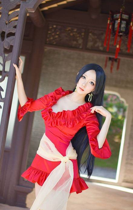 Cosplay福利/贫乳少女五更琉璃比基尼COS