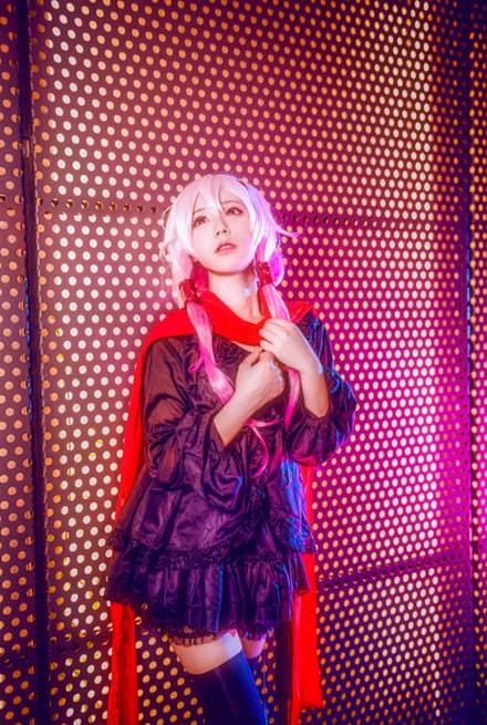 Cosplay福利/《罪恶王冠》楪祈黑色唱片封面COS