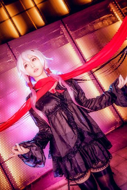 Cosplay福利/《罪恶王冠》楪祈黑色唱片封面COS