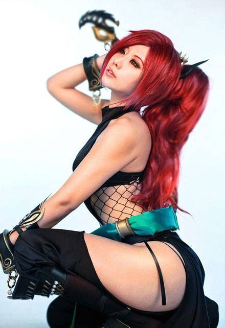 Cosplay福利/《罪恶王冠》楪祈黑色唱片封面COS