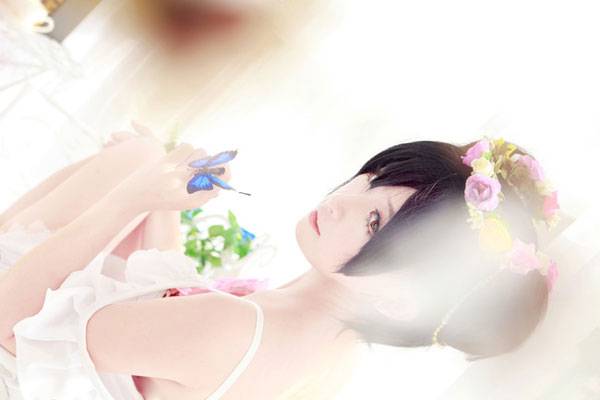 Cosplay福利/清纯萌妹矢泽妮可八月未觉醒COS