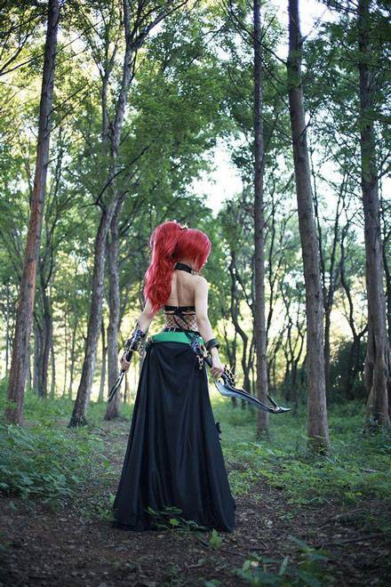 Cosplay福利/螺旋猫Tasha《乱斗西游》赤虎鲨Cos