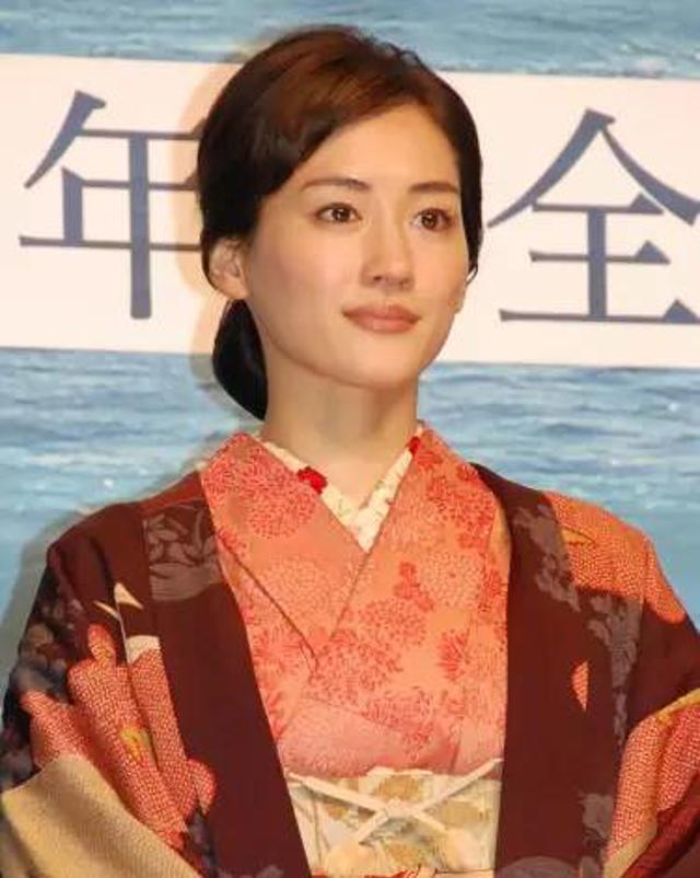 绫濑遥江湖人称“大奶遥”