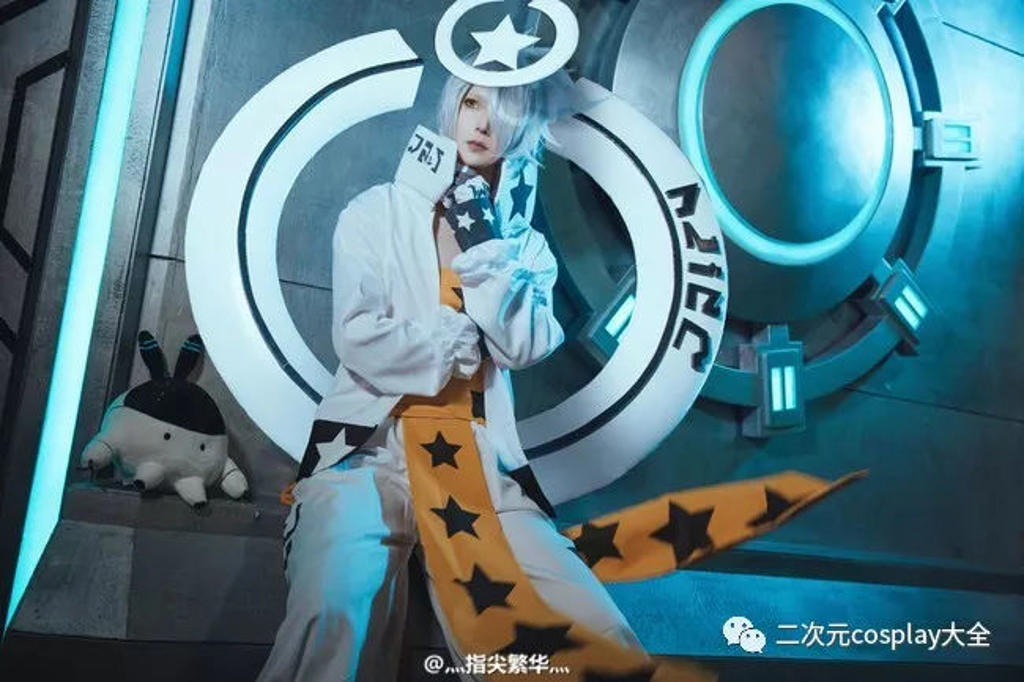 凹凸世界丹尼尔×创世神肉车腐文本子全彩