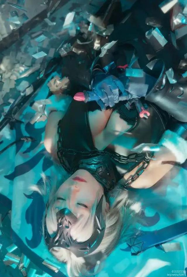 Saber小姐姐嫁我可好?妹子这一波神还原我给一百分!