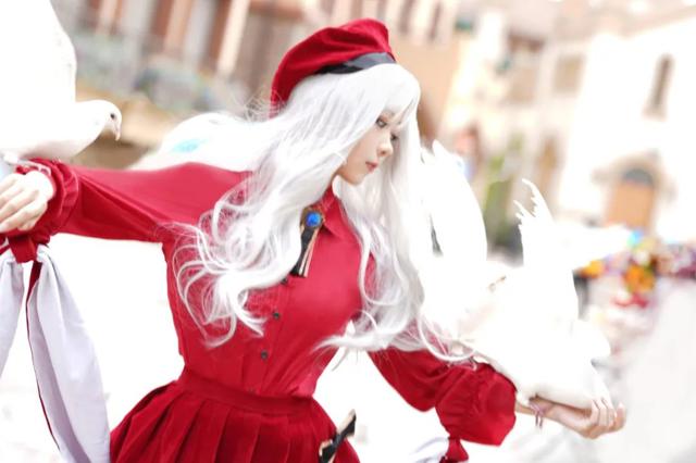 cos:fgo 卡莲 “我能否担任爱的传教士……真是期待呢.”