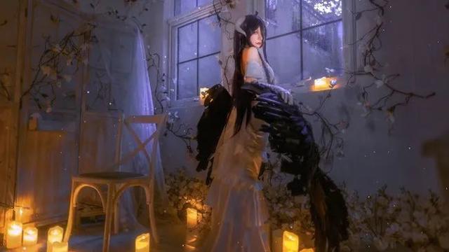 cos: OVERLORD 雅儿贝德 “女神一般的微笑看起来也像隐藏内心的面具”