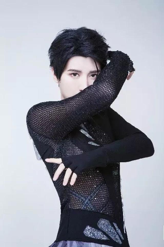 花美男与花美男的基情人生,喷光吧鼻血君!!
