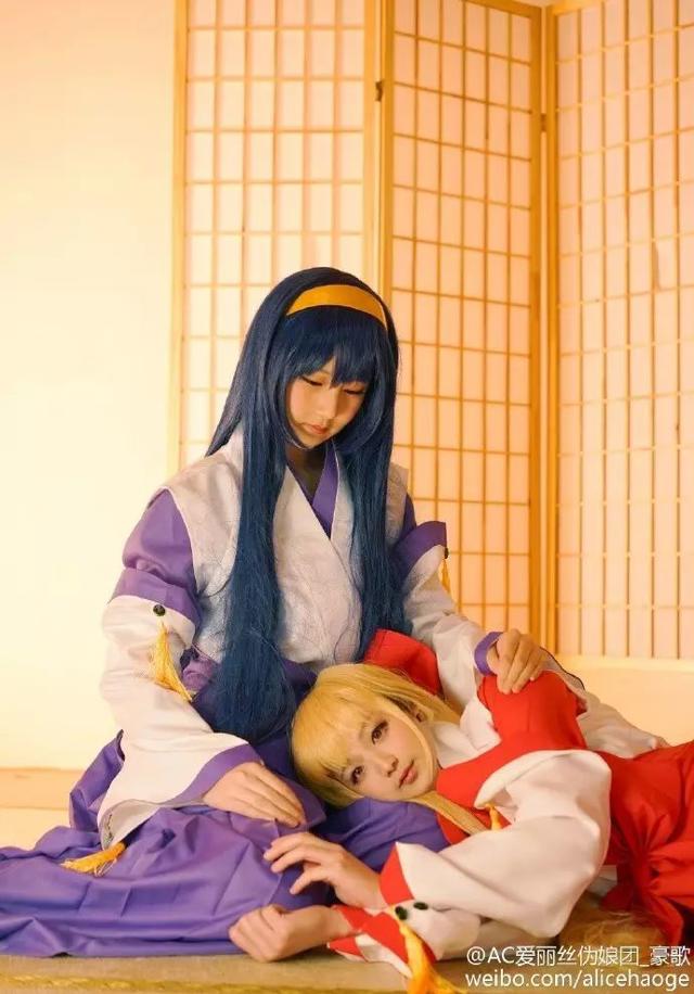 唯美百合神无月的巫女cos,看到后两张表示小小的激动了一下~