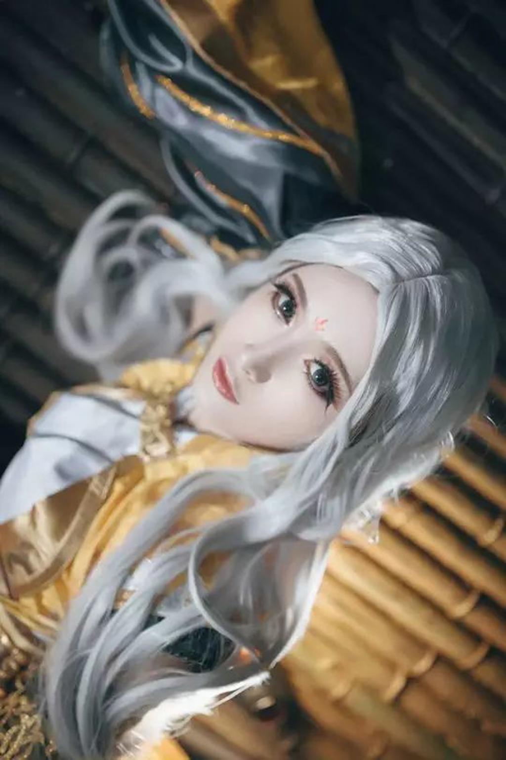 次元壁何在!大神cos君莫笑堪比原画还撞脸杨洋