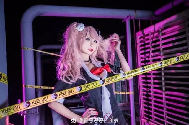 弹丸论破中的角色江之岛盾子，气质女王超高校级的绝望cos