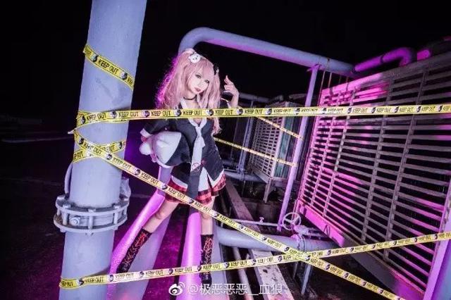 弹丸论破中的角色江之岛盾子，气质女王超高校级的绝望cos