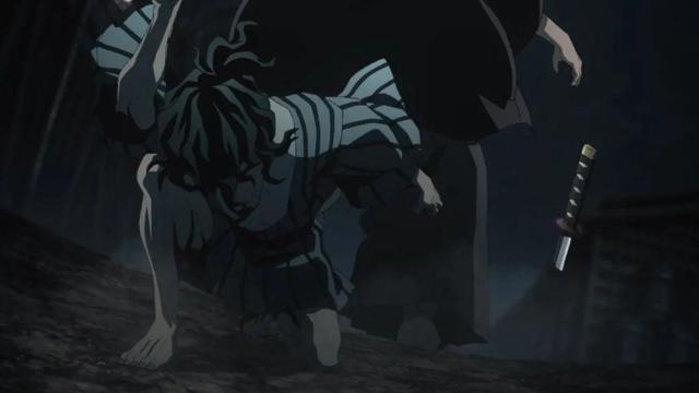 鬼灭之刃祢豆子变小